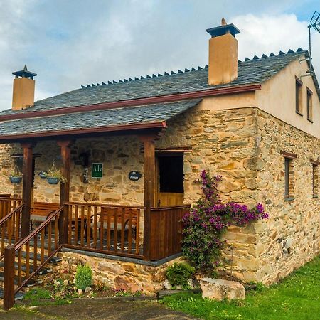 Apartamentos Rurales Tia Vicenta Santa Eulalia de Oscos Eksteriør bilde