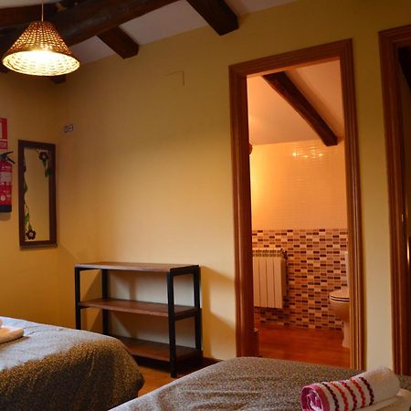 Apartamentos Rurales Tia Vicenta Santa Eulalia de Oscos Eksteriør bilde