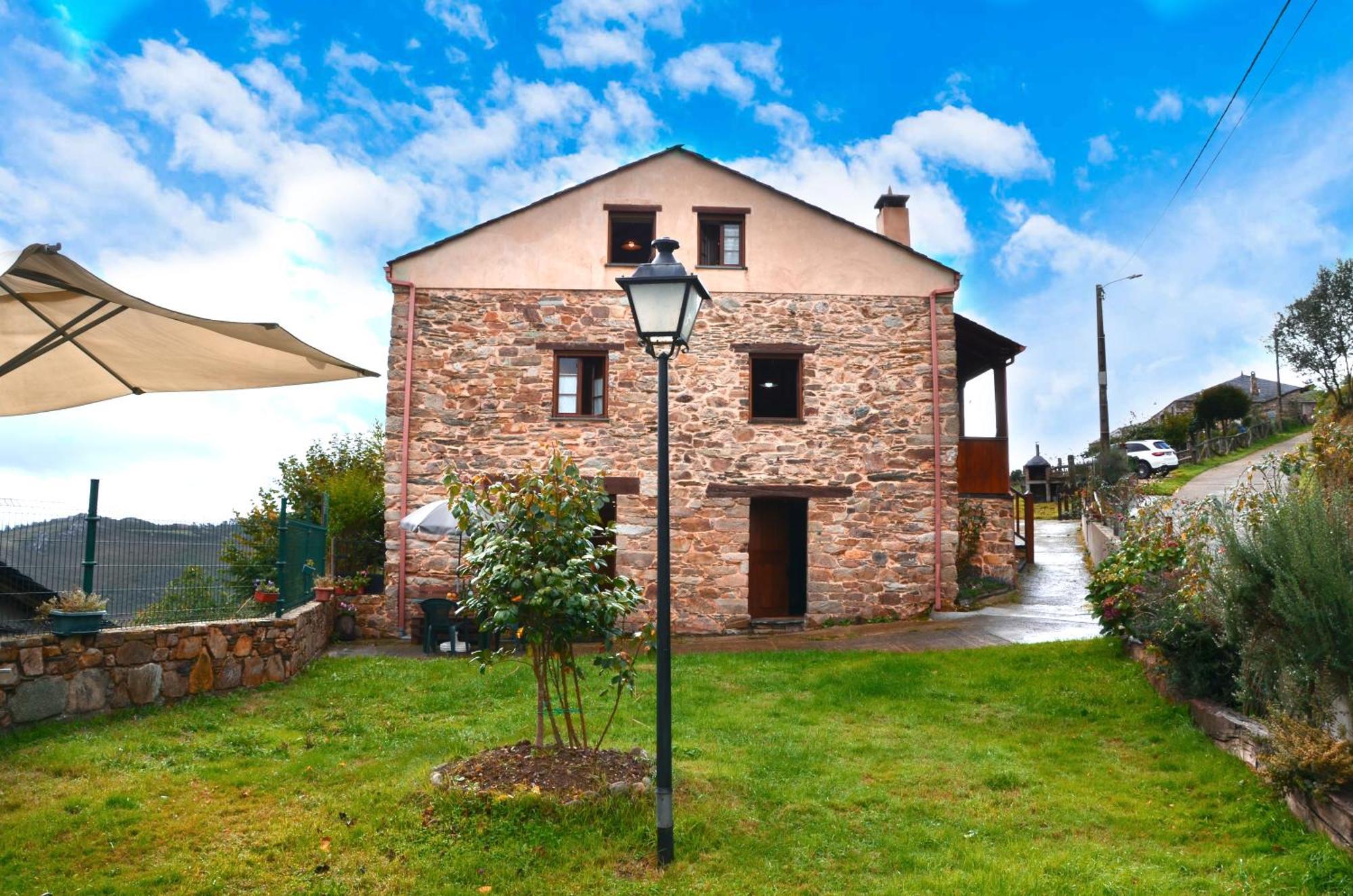 Apartamentos Rurales Tia Vicenta Santa Eulalia de Oscos Eksteriør bilde